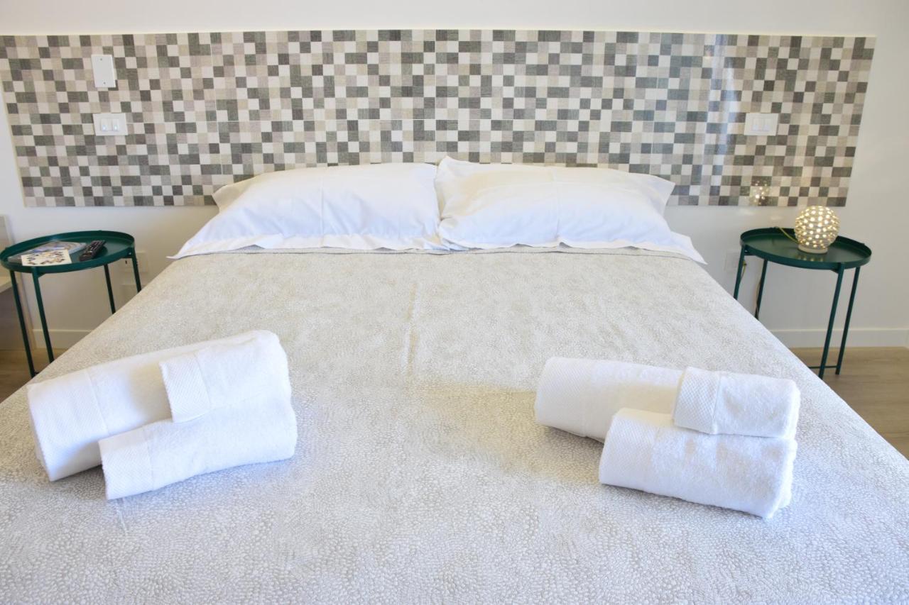 Accomodati B&B Marina di Gioiosa Ionica Exterior foto