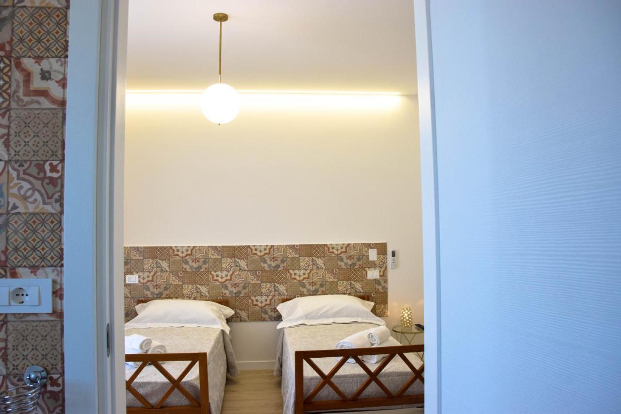 Accomodati B&B Marina di Gioiosa Ionica Exterior foto